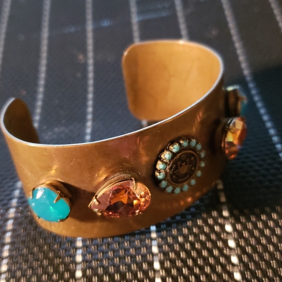 Awesomeness....for those who like uniqness - Picture 2 of 4